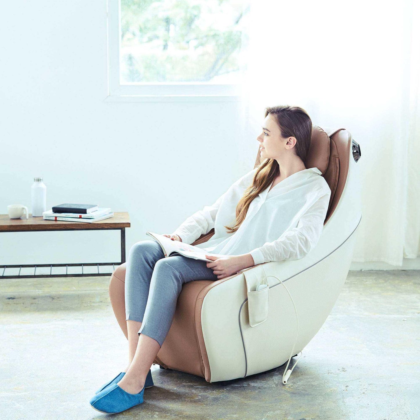 CirC - Premium SL Track Heated Massage Chair by Synca Massage Chair - GiftMira