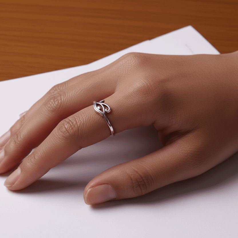 Eye of Horus Protection Ring | 925 Sterling Silver Lucky Hollow - GiftMira