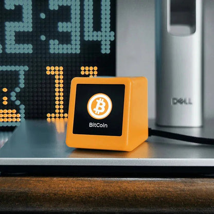 GeekMagic WiFi Weather & Stock Clock - GiftMira
