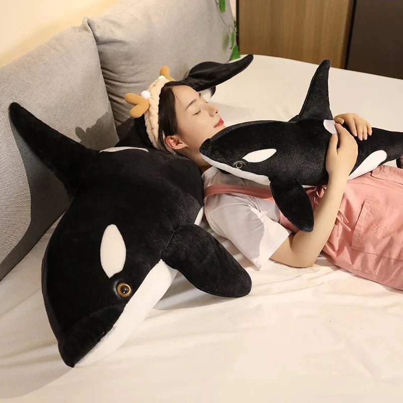 Lifelike Orcinus Orca Black Whale Plush Toy - GiftMira