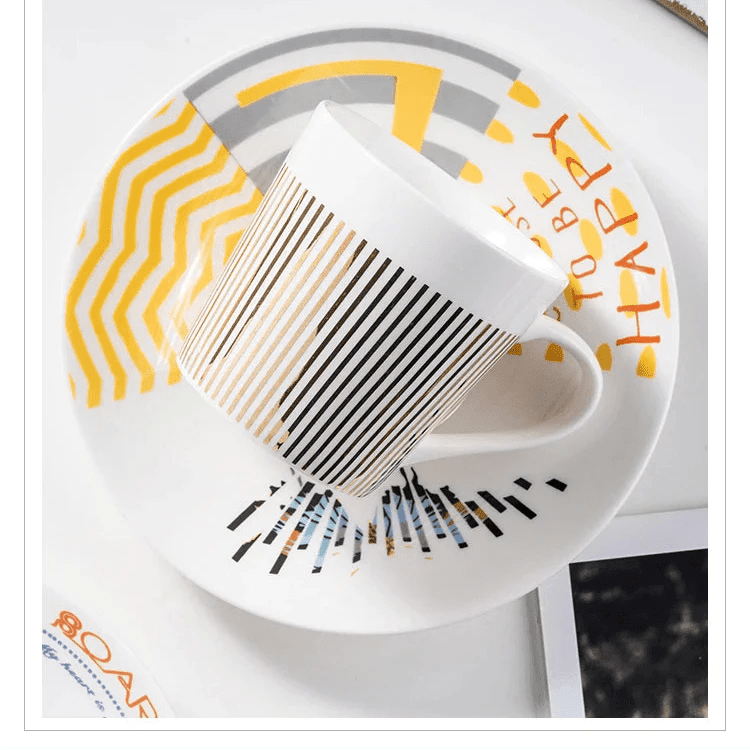 Luycho Anamorphic Mirror Reflection Cup | Locomotion Series Coffee & Tea Set - GiftMira