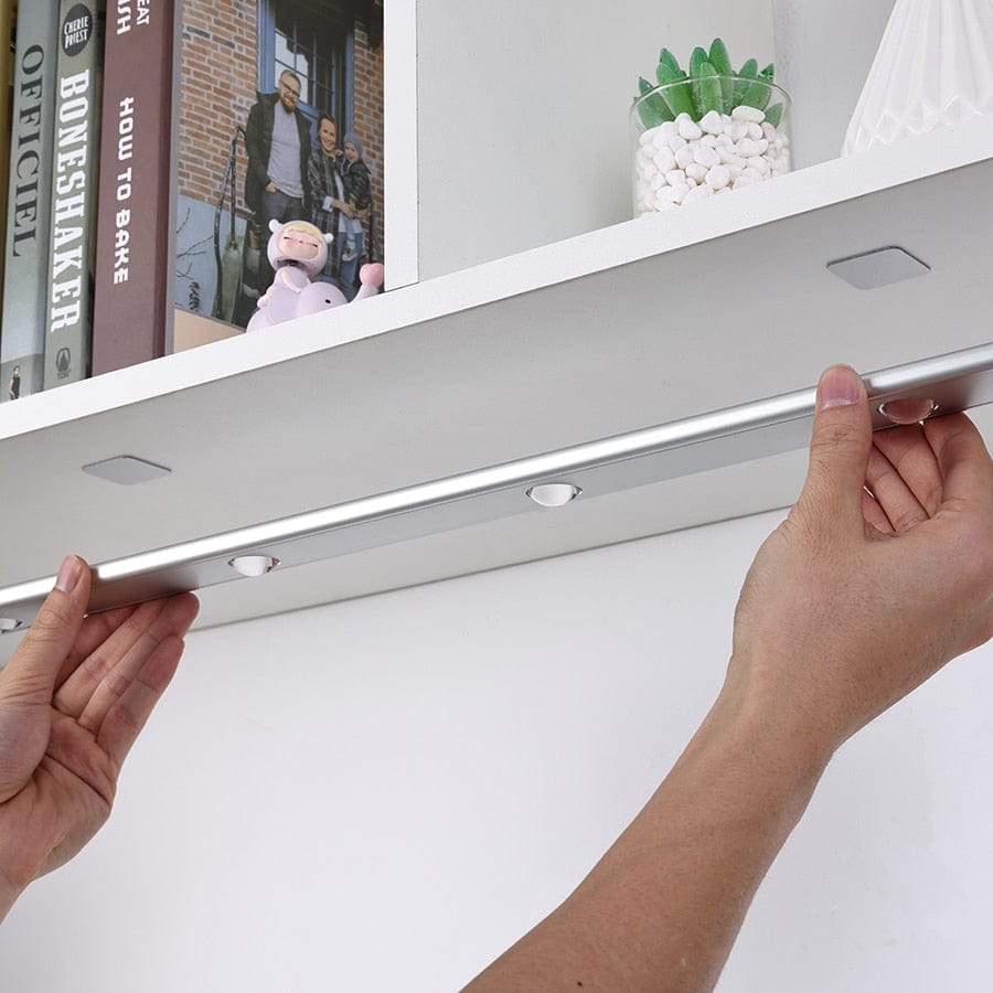 Ultra - Thin LED USB Motion Rechargeable Sensor Night Lights - GiftMira